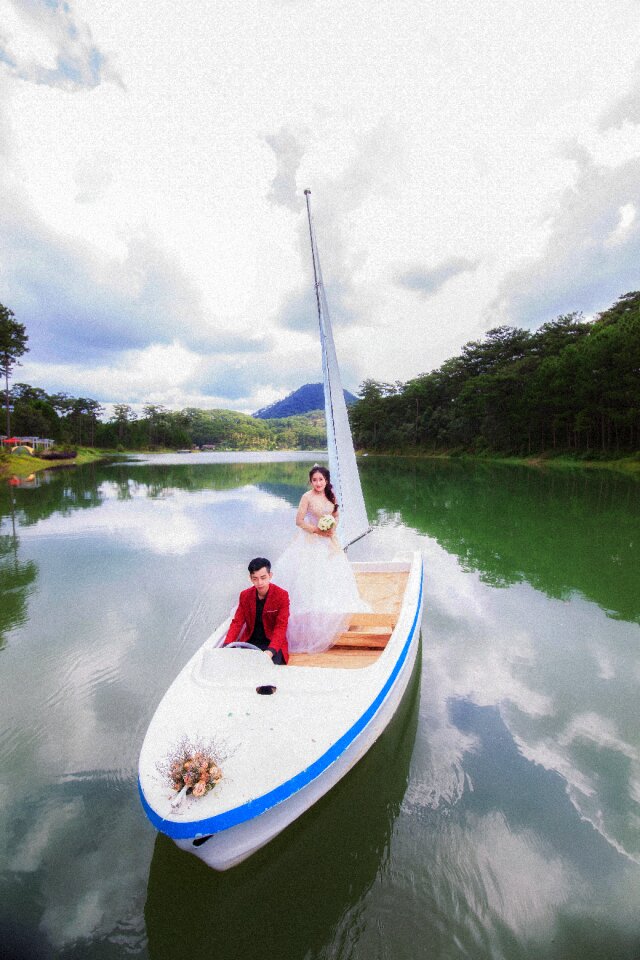 Bride groom vietnam