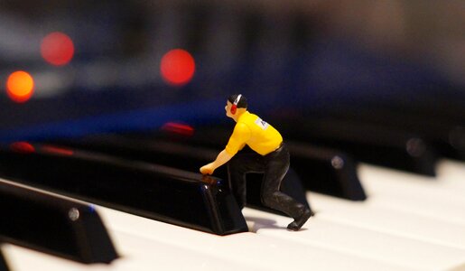 Synthesizer waldorf micro q music