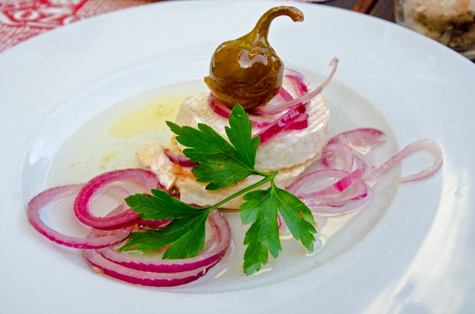 Inserted camembert onions