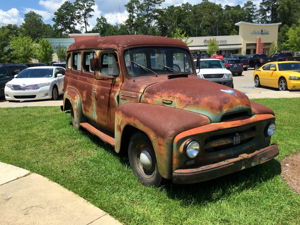 Automotive antique
