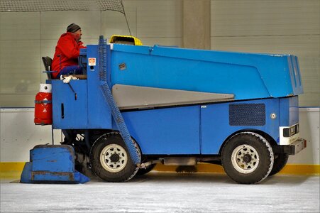 Groomer the adjustment of the ice surface technique