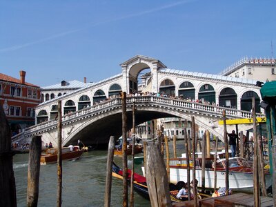 Rialto bridge bridge channel