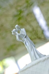 Marriage top of cake grooms