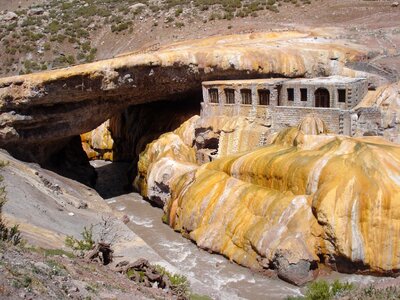 Yellow mountain mendoza