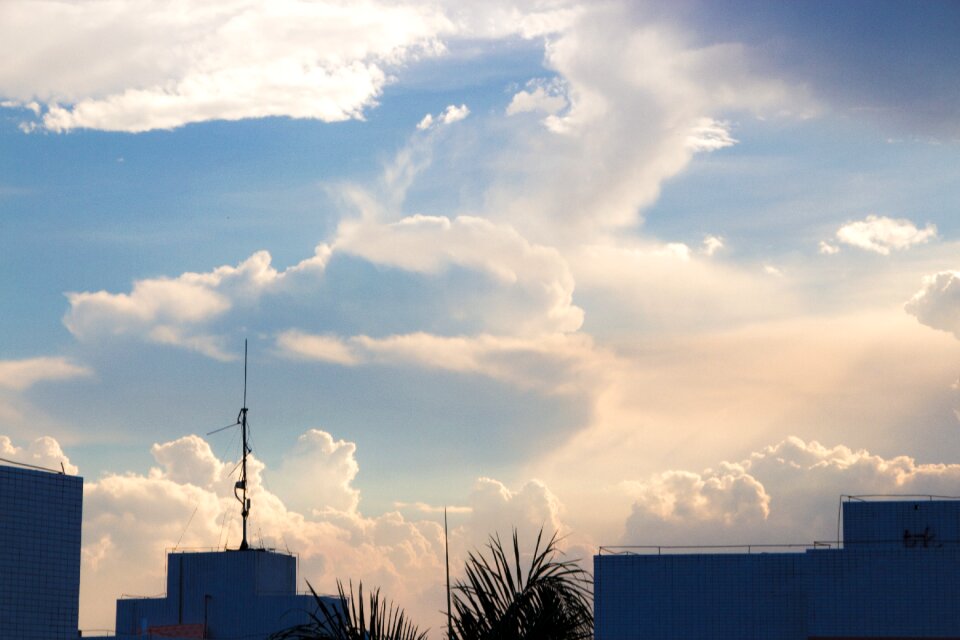 Sky cloud shine