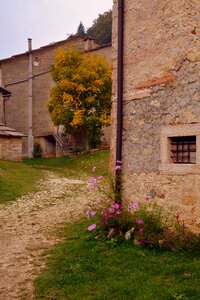 Trail facade borgo