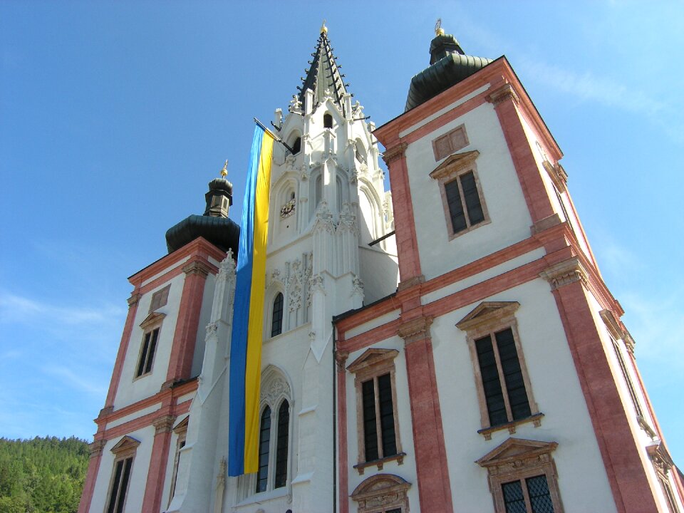 Building pilgrimage austria