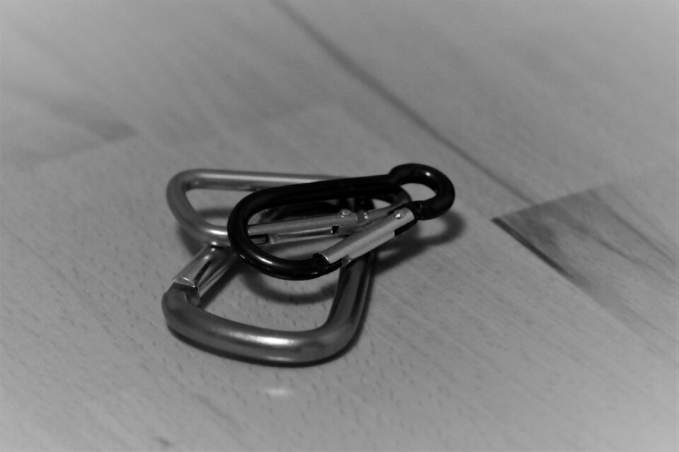 Aluminium hook secure