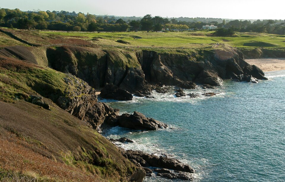Rocky coast golf wild coast