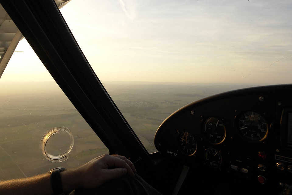 Aircraft cockpit Free photos