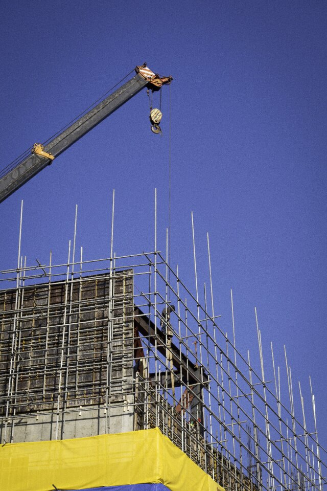 Construction crane frame