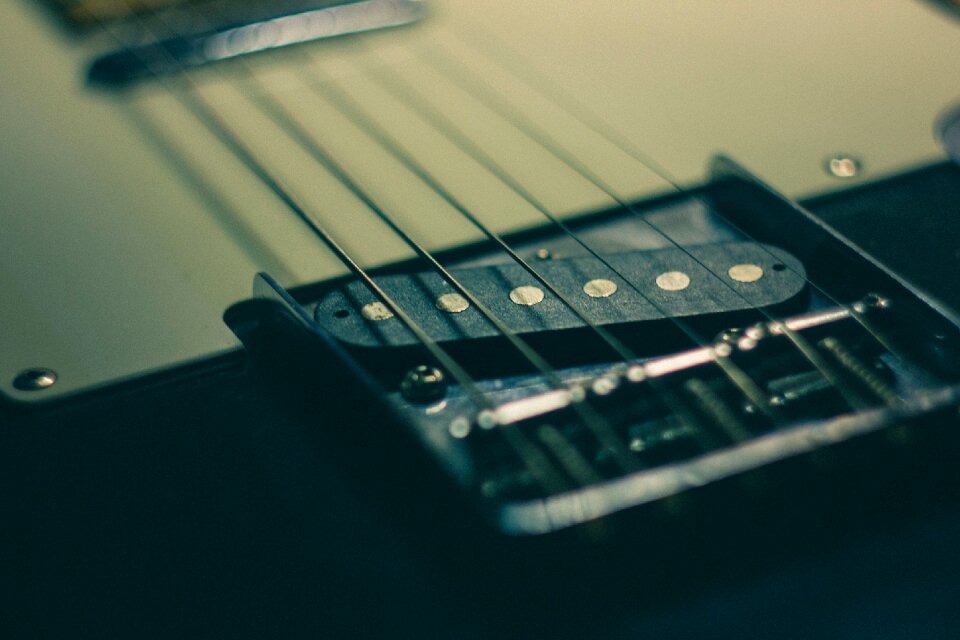 Music strings pickup