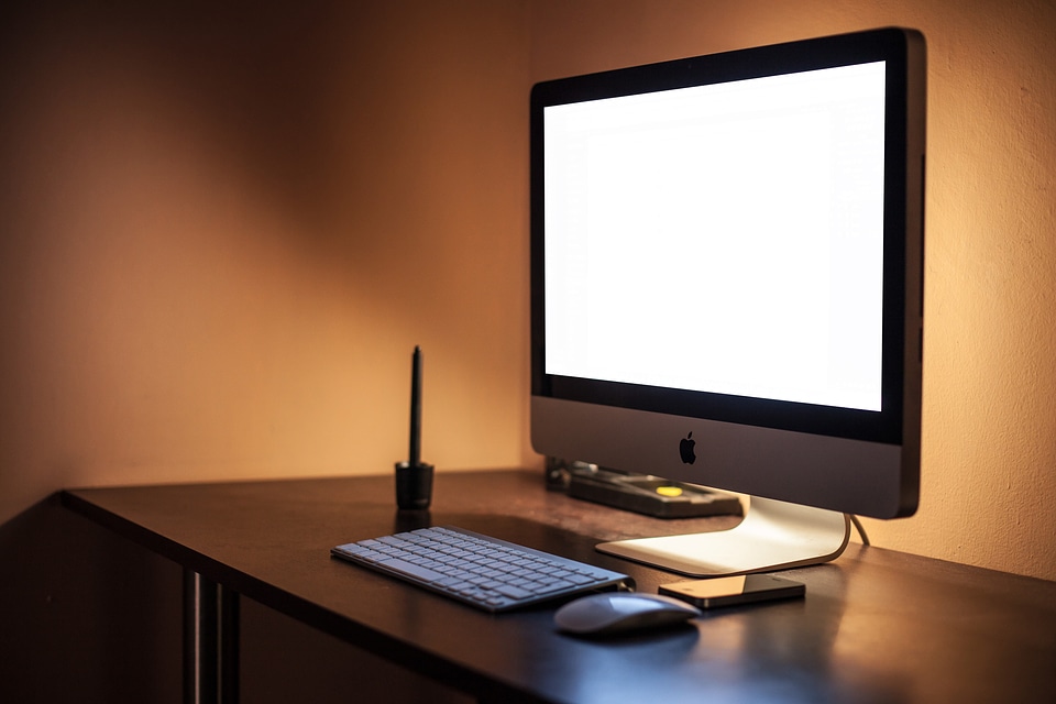 Keyboard magic mouse workstation