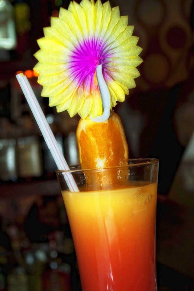 Tonic refreshing cool bar