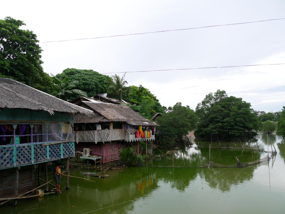 Houses water landscape