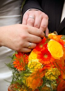 Rings flowers wedding photo