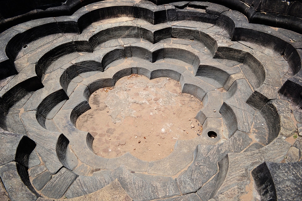 Polonnaruwa ancient ruins ancient