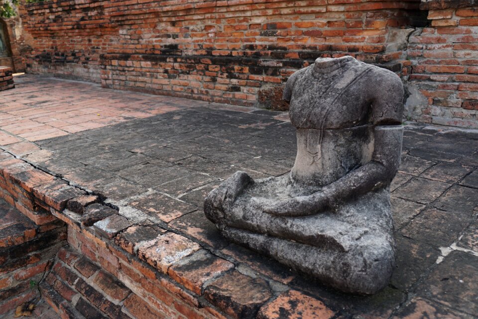 Religion practice buddha statues photo