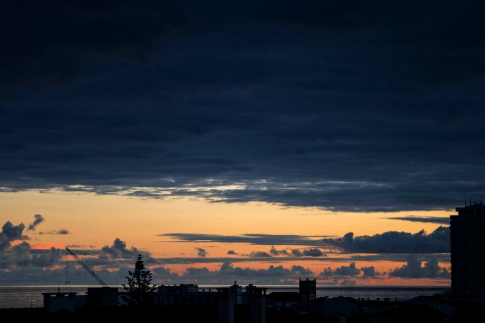 Twilight horizon clouds