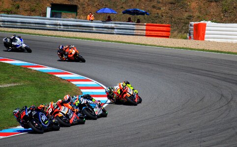 Racing racing track circuit