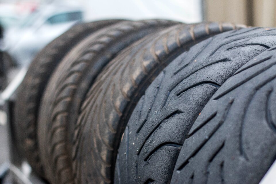 Automobile rubber service