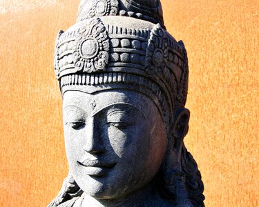 Sculpture the head of the religion