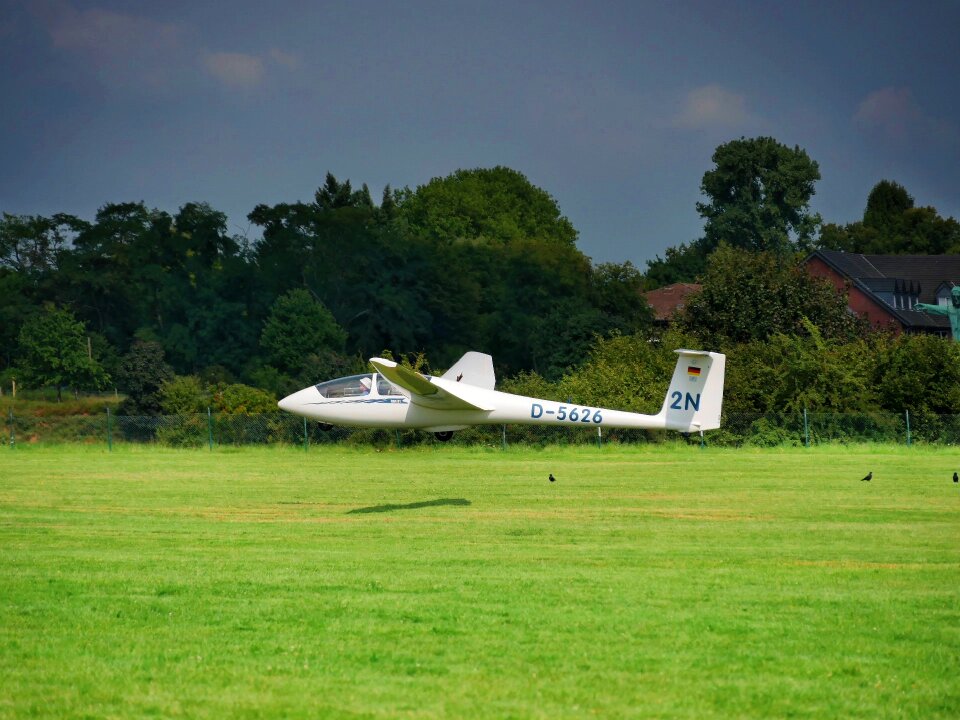 Aircraft landing flying