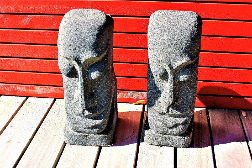 Sculpture sandstone the art of