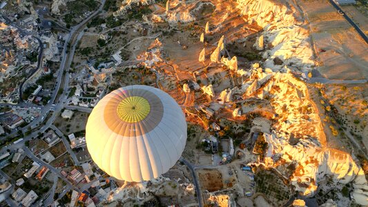 Balloon ballooning hot air balloon