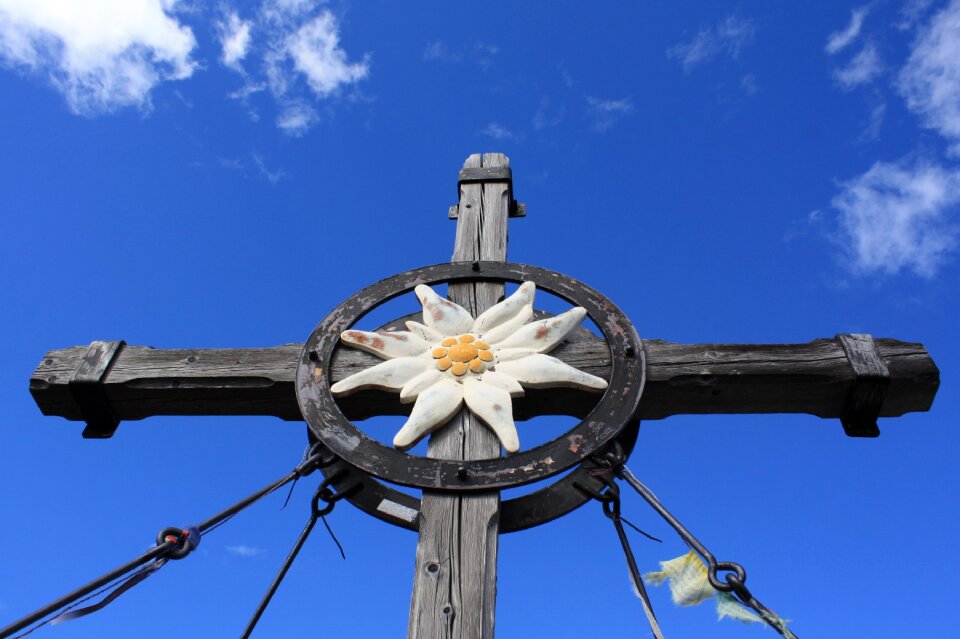 Summit cross edelweiss crucifix
