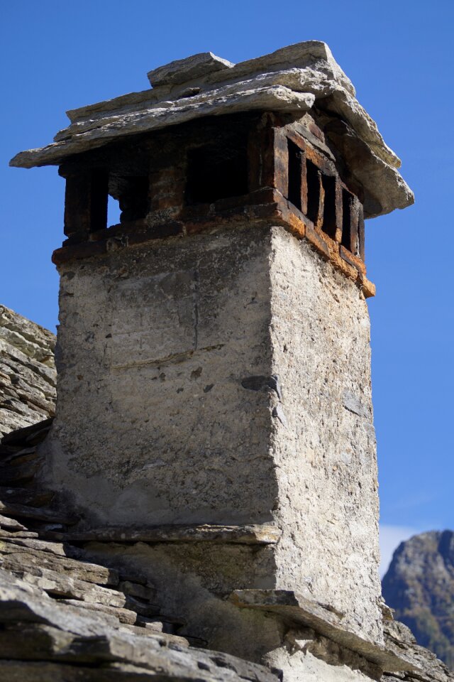 Roof sky building photo