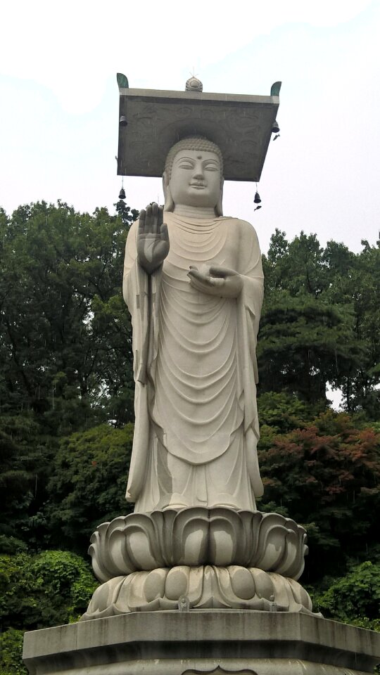 Temple statue buddha