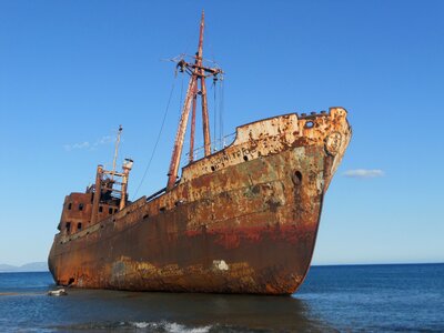 Ship wreck Free photos