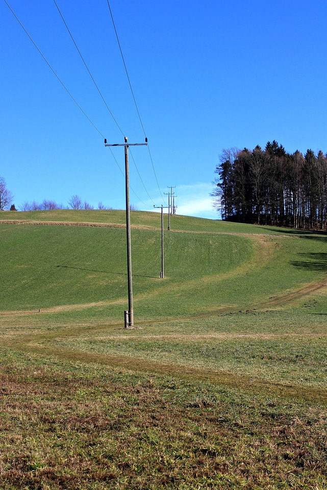 Upper lines power supply high voltage energy