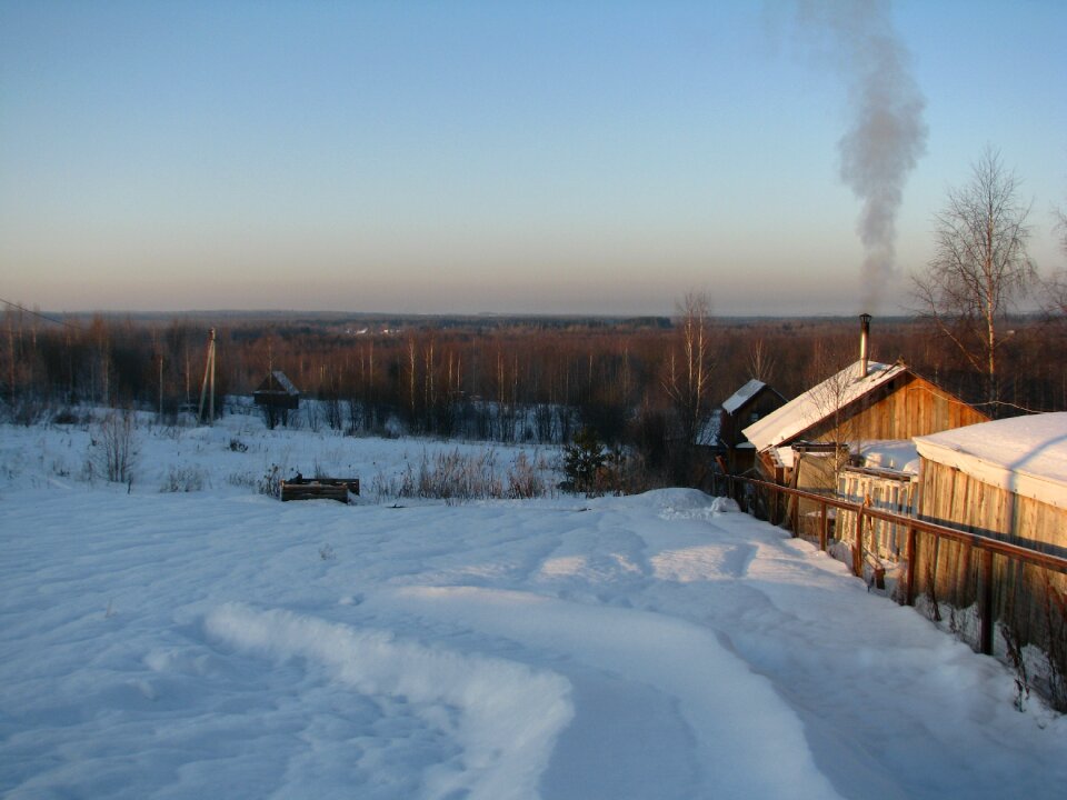 Snowdrifts snow cold photo