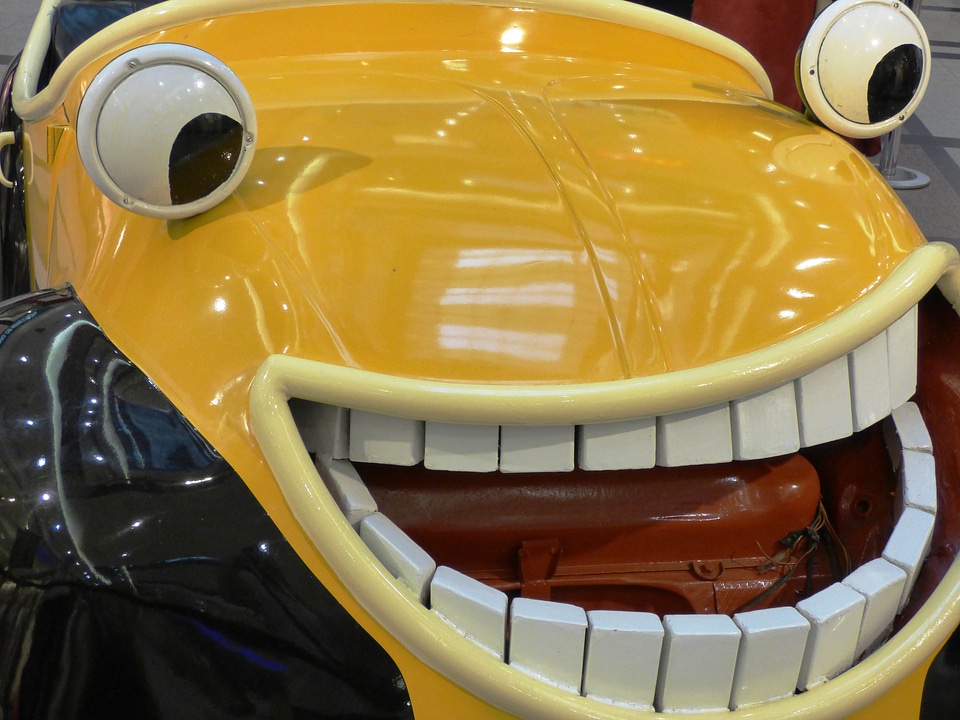 A smile toy eyes