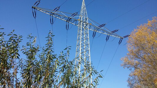 Nature blue strommast
