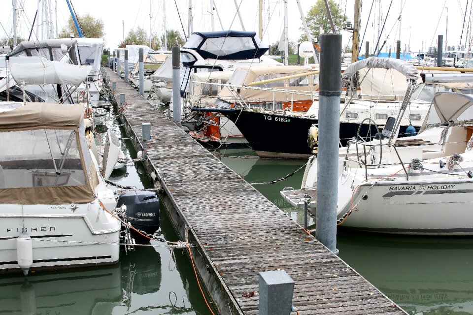 Sailboats the mast www