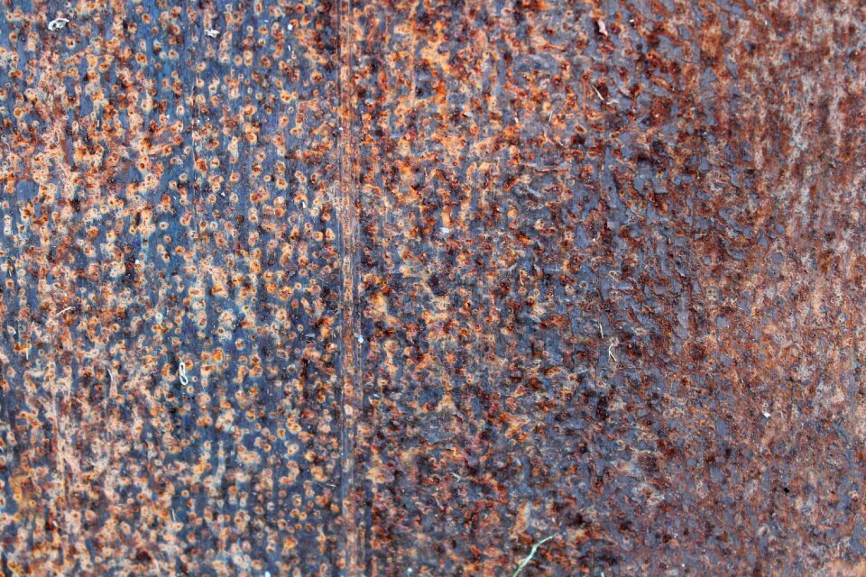 Background rusted structure