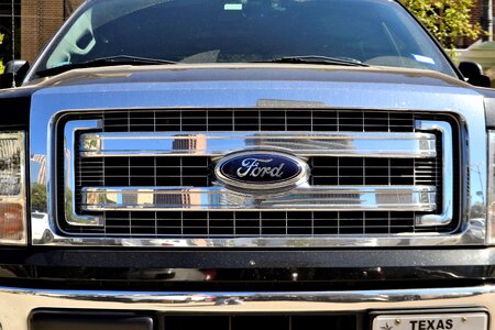 Headlamp light pick up truck