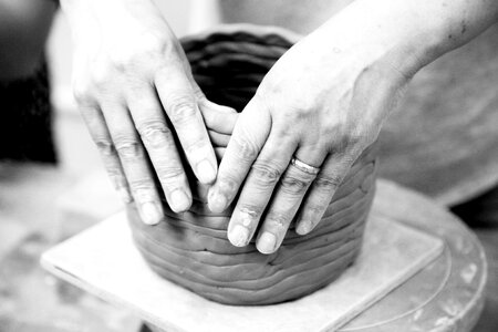 Clay qualitative ware