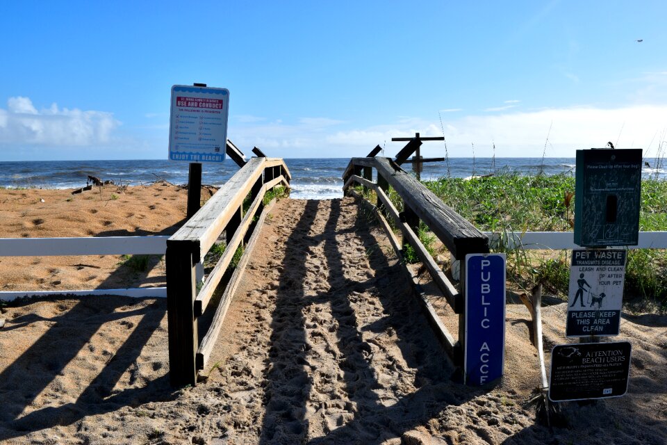 Ocean sand wooden
