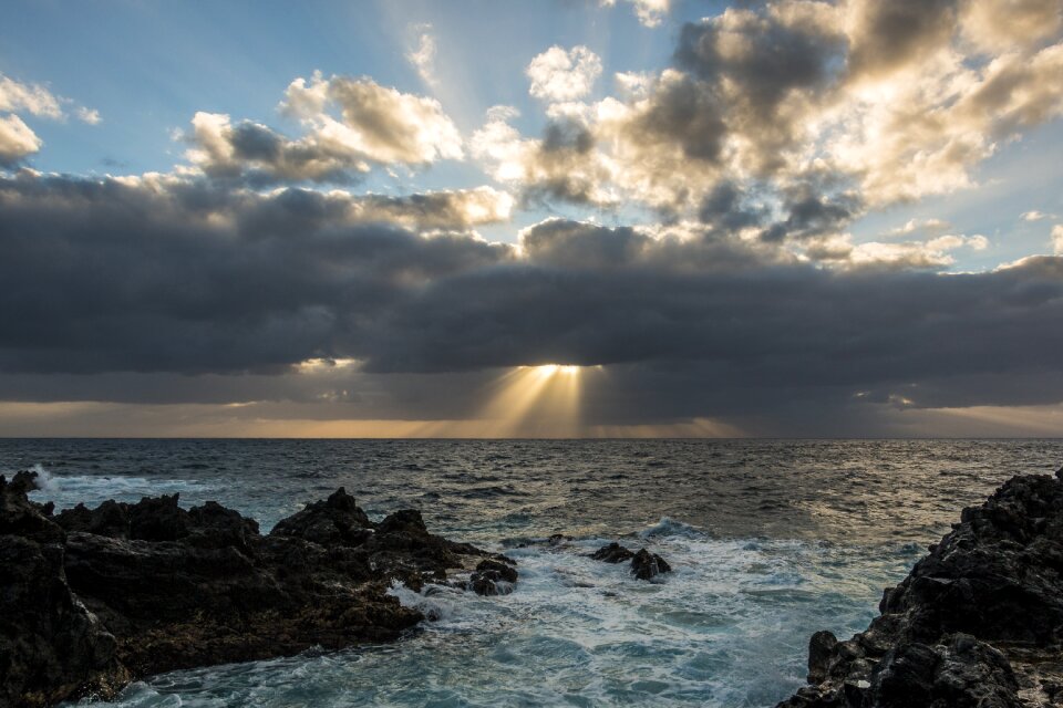 Sunrise rays nature