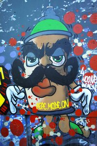 Graffiti painted pictures