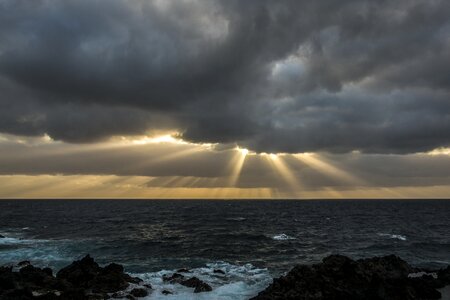 Sunrise rays nature photo