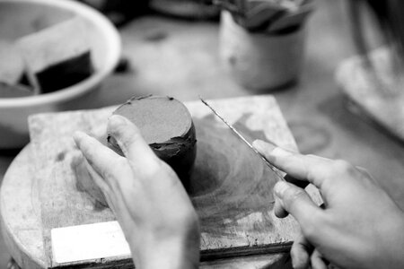 Clay qualitative ware