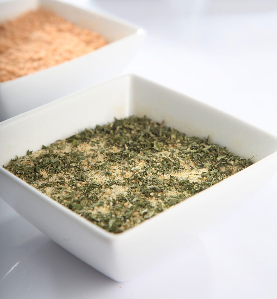 Fish spices foculi sprinkle buses