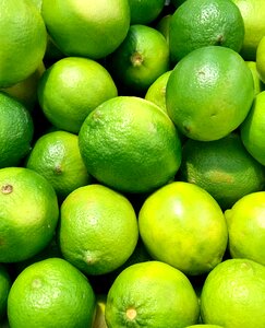 Citrus healthy green photo