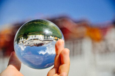 Creative reflection lens