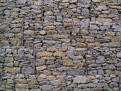 Stones fence metal mesh